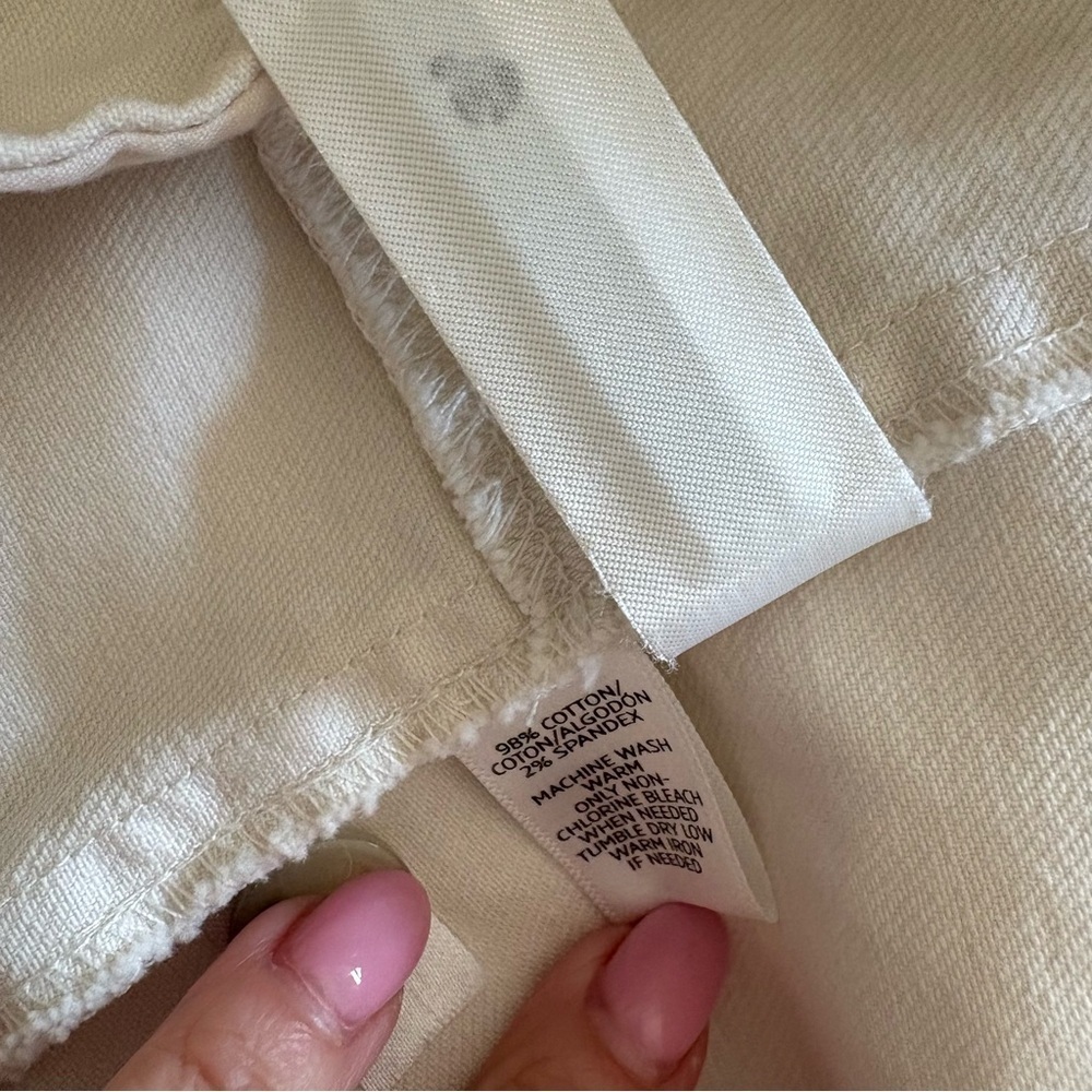 LOFT Women’s Cream Denim Light Jacket - Picture 9 of 14